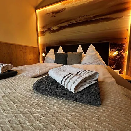 Meine Kleine Auszeit - Schlafhuetten شقة Sankt Georgen am Reith