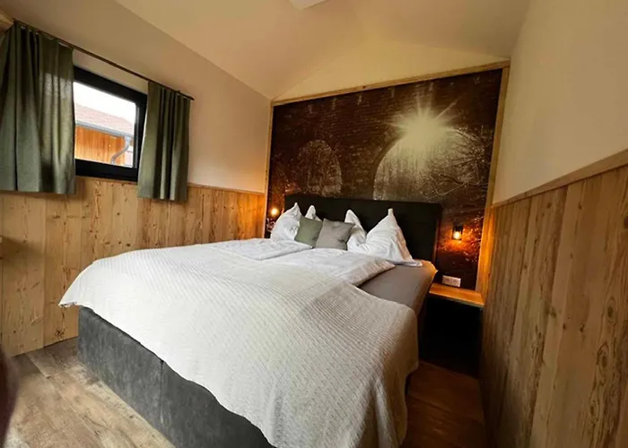 Meine Kleine Auszeit - Schlafhuetten * Sankt Georgen am Reith